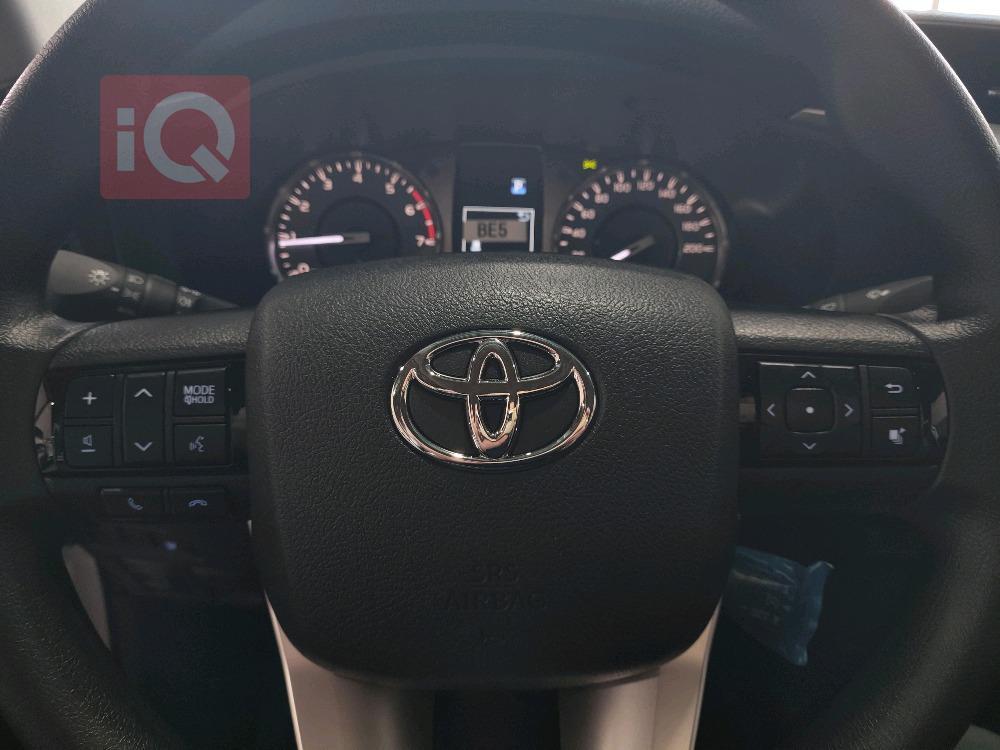 تويوتا هايلوكس